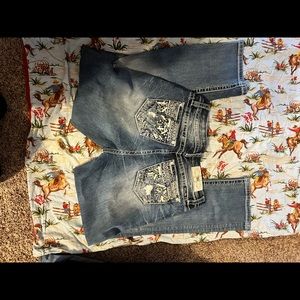 Miss Me LIKE NEW size 30